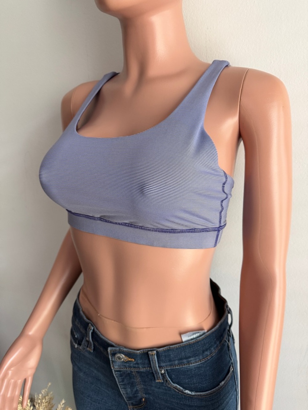 lululemon athletica Lilac Scoop Ribbed Sports Bra - Picture 2 of 5